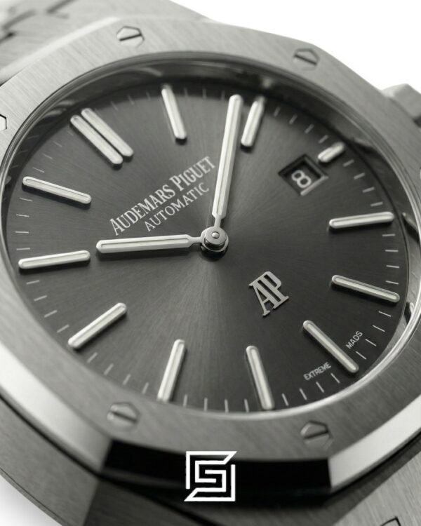 Audemars Piguet Royal Oak Automatic Flat Grey Shine – Stainless Steel