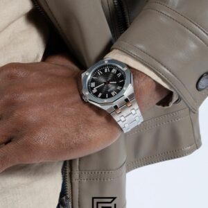⁦GUESS MEN SILVER Tone Analog Watch - GW0575G1⁩ - الصورة ⁦6⁩