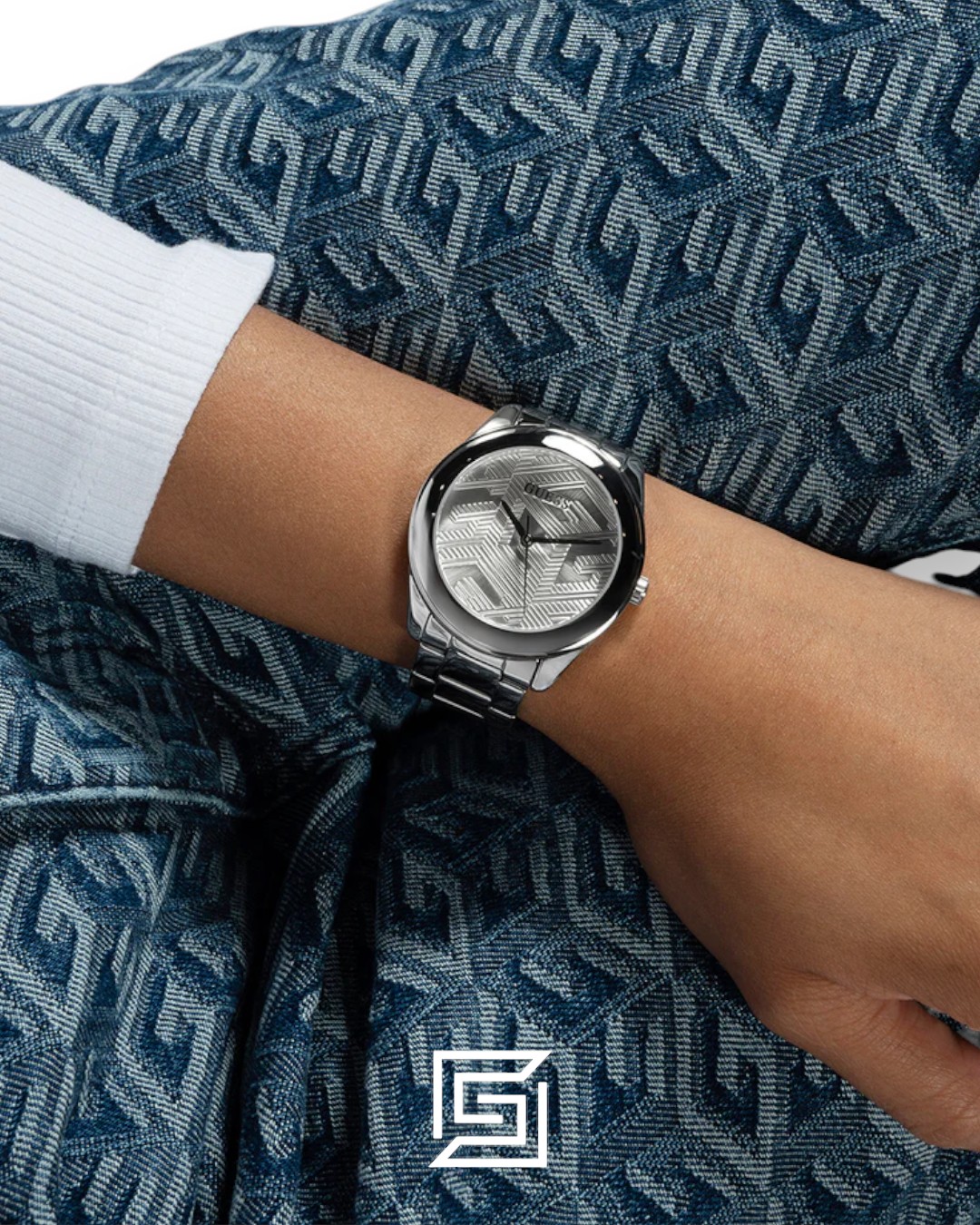 GUESS Ladies SILVER Tone Analog Watch GW0606L1 - Image 8