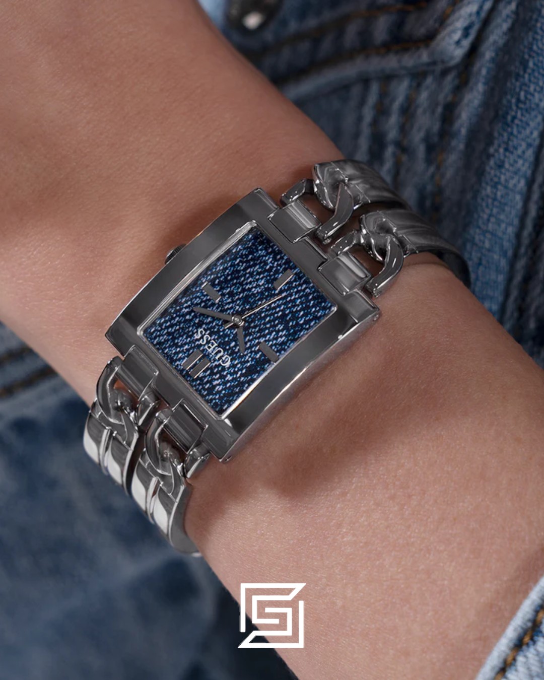 GUESS Ladies SILVER Tone Analog GW0807L1 - Image 8