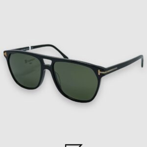 TOMFORD TF0679 Sunglasses For Unisex - Image 3