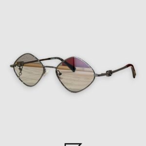 Valentino VA2088 Sunglasses For Women - Image 3