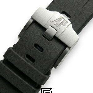 AP Royal Oak Offshore Chronograph Blue Dial Black Counters - 42mm - Image 3
