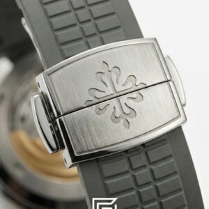 Patek Philippe Aquanaut Chronograph – Black Dial × Grey Rubber Strap – Japanese Automatic - Image 4