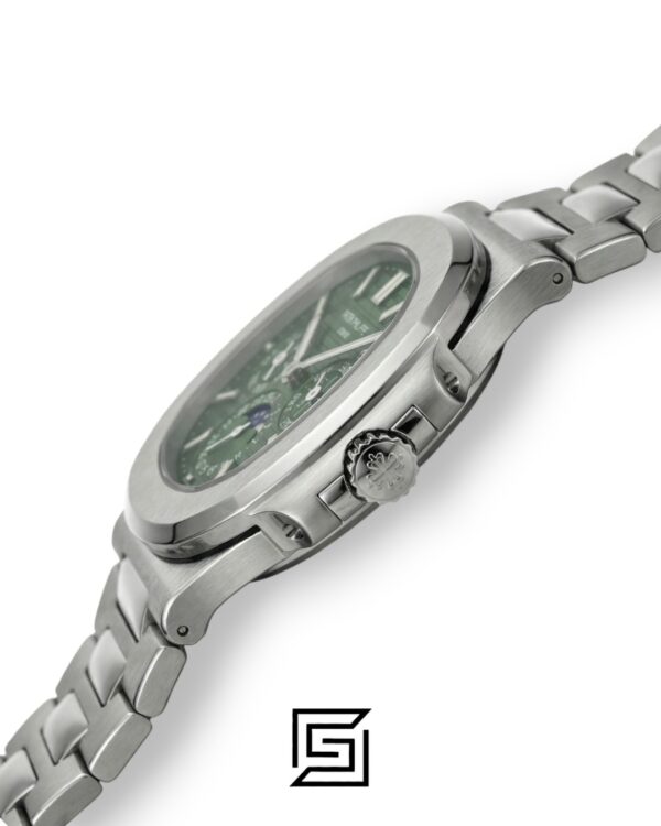 Patek Philippe Nautilus Perpetual Calendar – Green Dial – Japanese Automatic Chronograph – Stainless Steel Bracelet