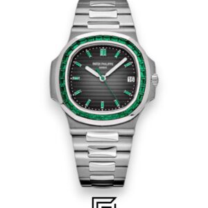 ⁦Patek Philippe Nautilus Japanese Automatic – Black Dial with Green Gem Bezel⁩ - الصورة ⁦1⁩