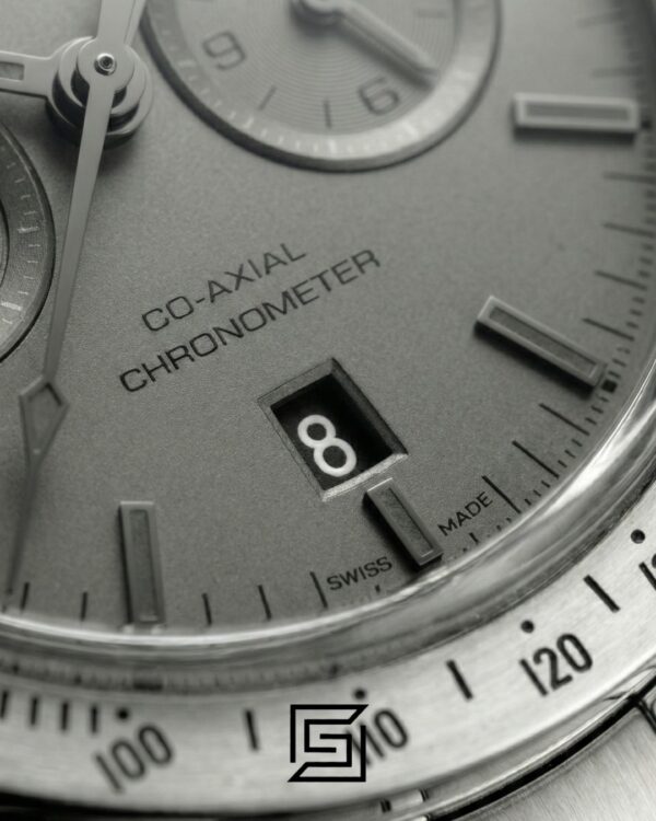 Omega Speedmaster Dark Side of the Moon – Dark Grey Dial & Stainless Steel
