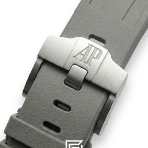 ⁦Audemars Piguet Royal Oak Offshore Grey & Blue – Automatic – Rubber Strap⁩ - الصورة ⁦3⁩