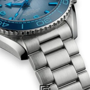 Omega Seamaster Planet Ocean Arctic Blue Edition – Automatic Diver’s 600M Steel Watch - Image 3