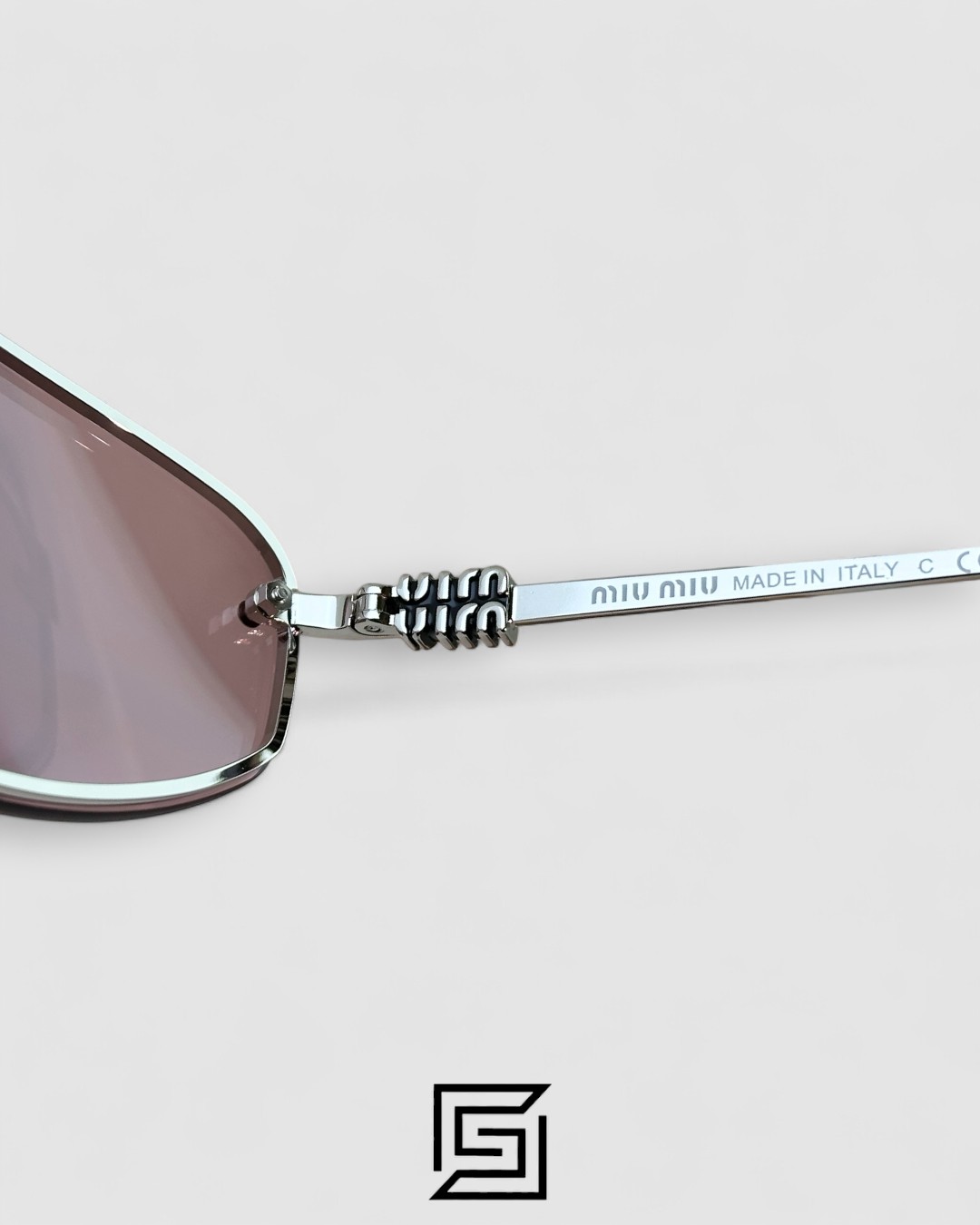 Miu Miu MUA50S Pink Lenses and Silver Frame - Image 4