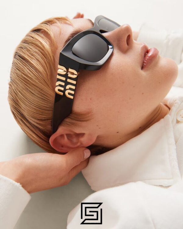Miu Miu SMU09WS Black Lenses and Black Frame