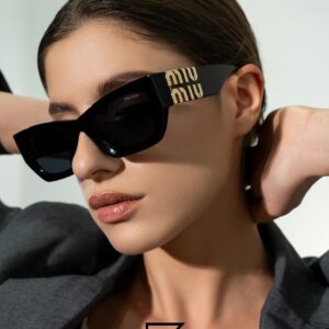 ⁦Miu Miu SMU09WS Black Lenses and Black Frame⁩ - الصورة ⁦8⁩