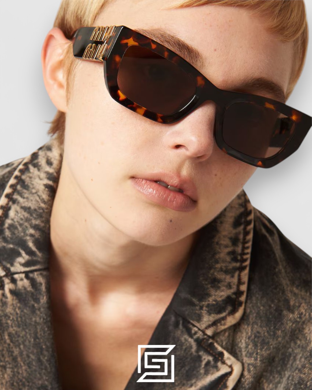 Miu Miu SMU09WS Brown Lenses and Tiger Brown Frame - Image 6