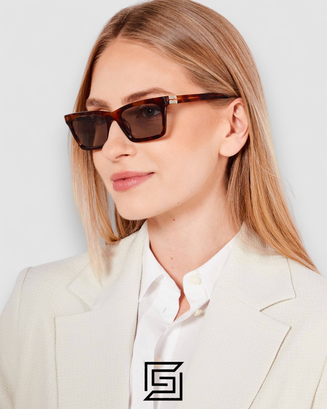 Miu Miu SMUA05 Red Lenses and Black Frame - Image 3