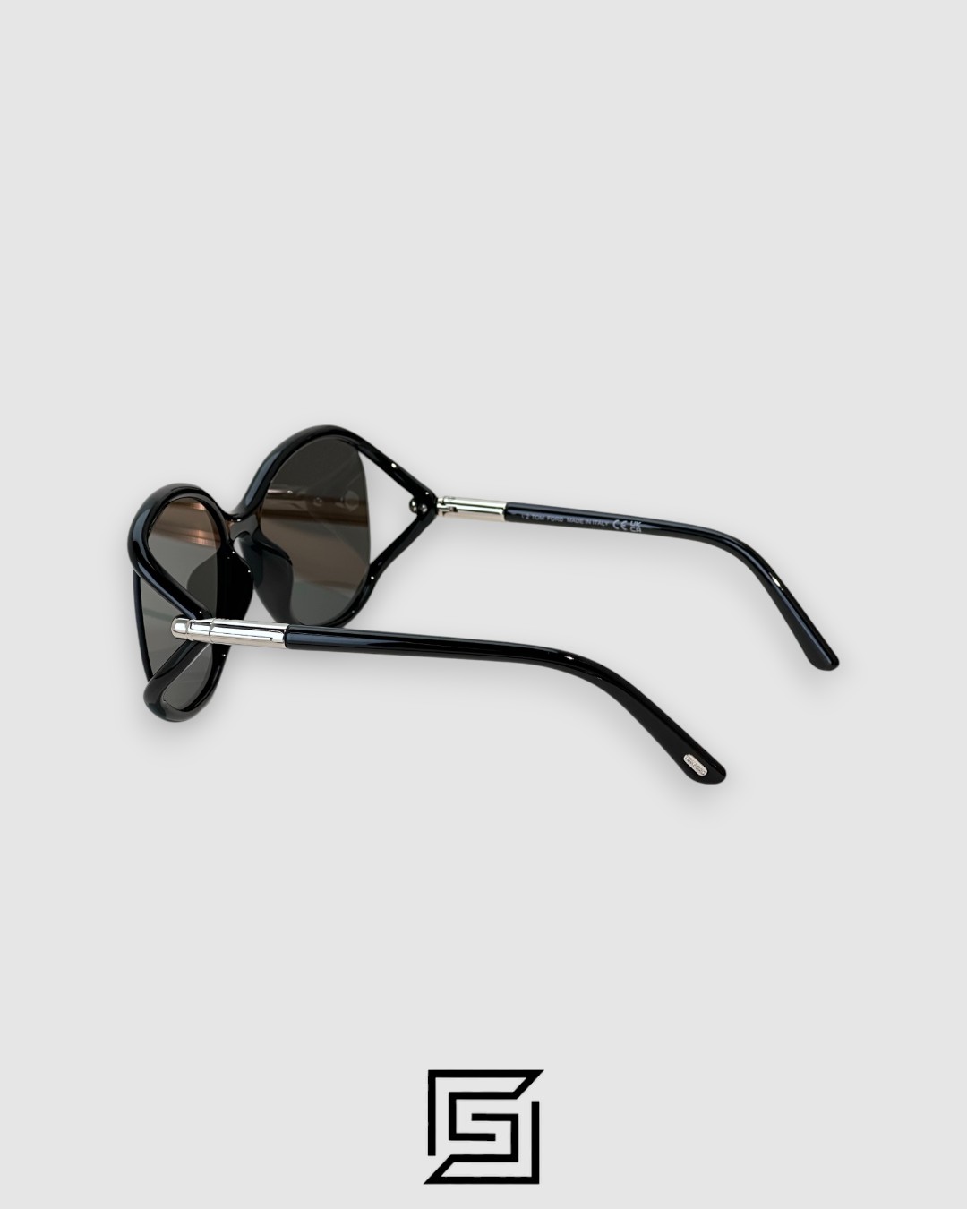 Tom Ford FT1090 Silver Mirror Lenses and Black Frame - Image 3