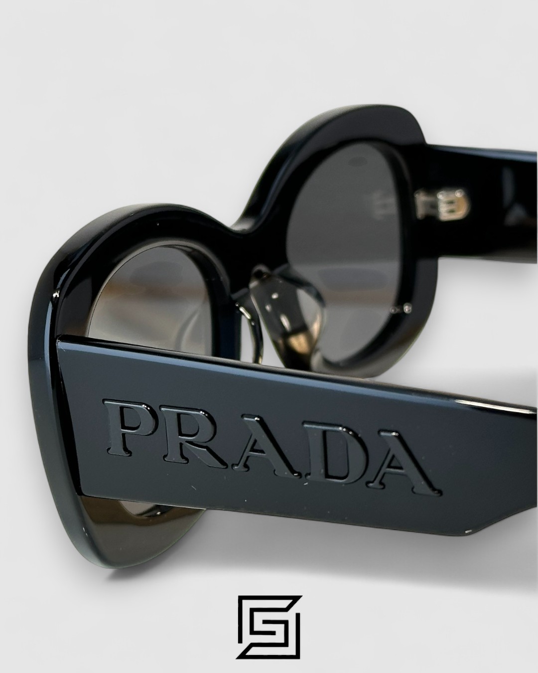 Prada PRA 13S Black Lenses Black Frame - Image 7