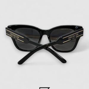 ⁦Dior Signature B4U Black Leanses Black Frame Gold Logo⁩ - الصورة ⁦4⁩