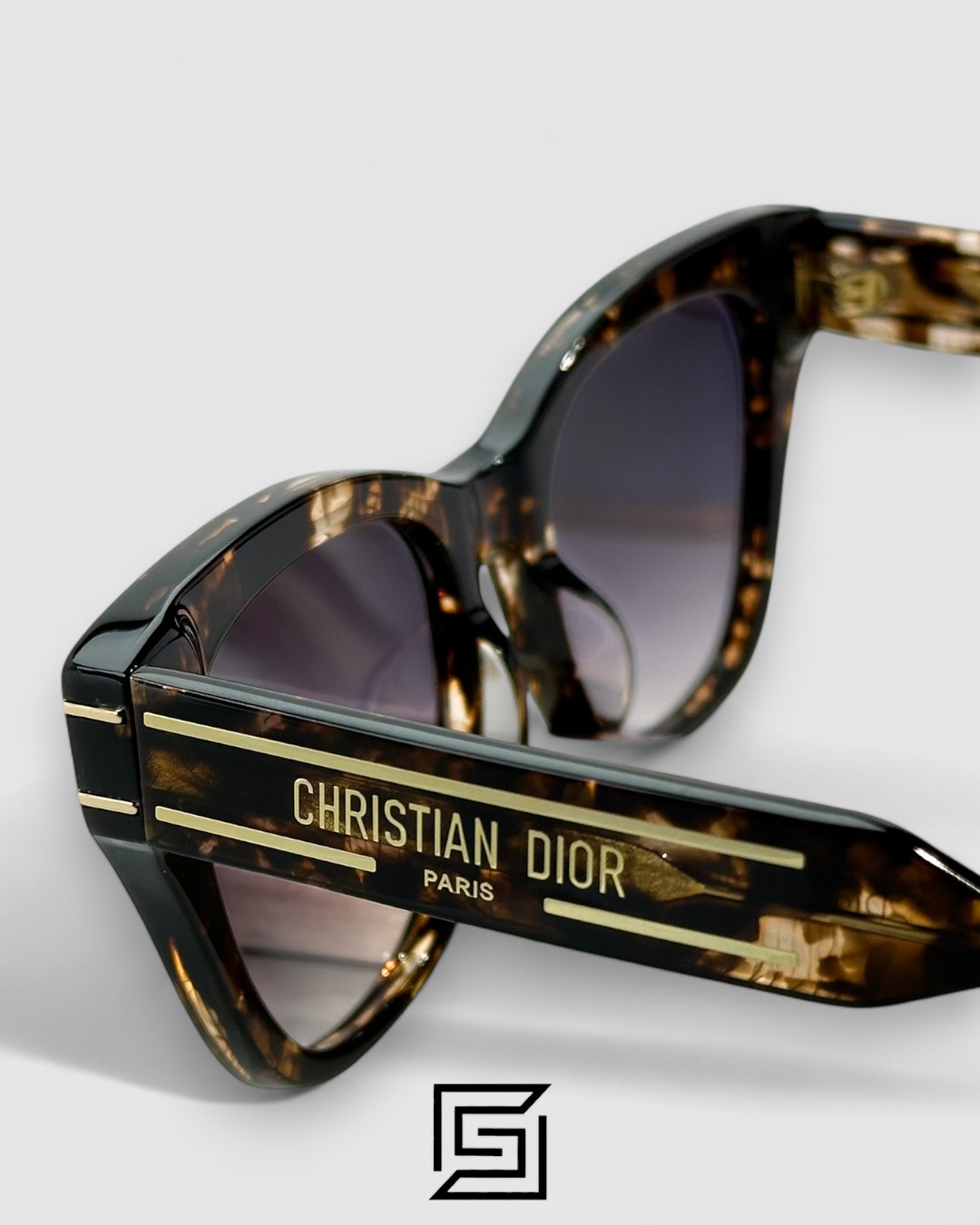 ⁦Dior Signature B4U Grey Leanses Tiger Brown Frame⁩ - الصورة ⁦9⁩