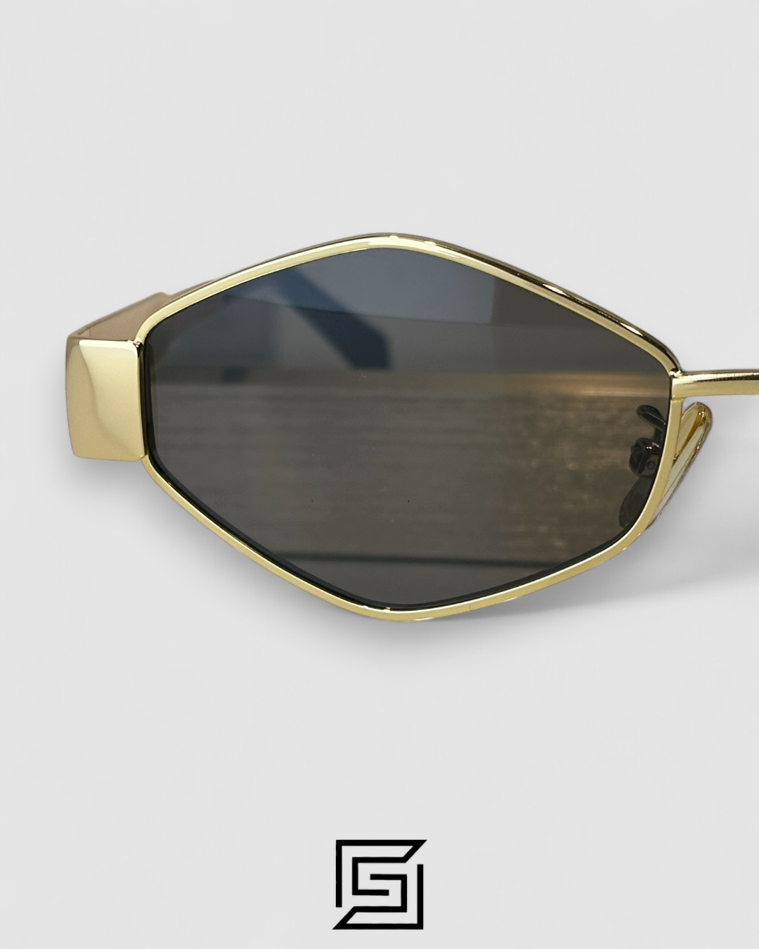 CELINE CL40254U Black Lenses Gold Frame - Image 5