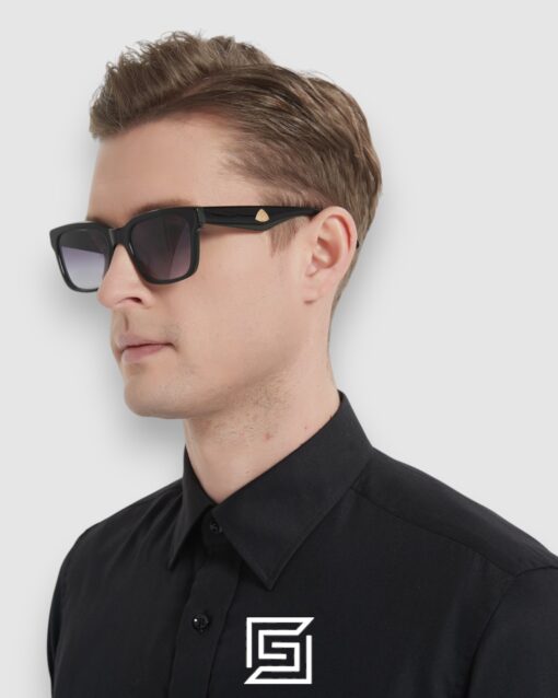 Alternative view of MAYBACH THE CHARMAN 1 Green Leanses Green Frame