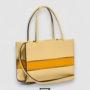 Coach Cashin Carry Tote 20 With Trompe L'oeil Print – Style No. C9813 - Image 3