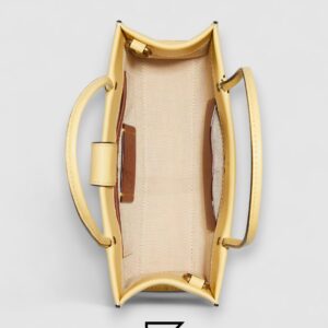 Coach Cashin Carry Tote 20 With Trompe L'oeil Print – Style No. C9813 - Image 4