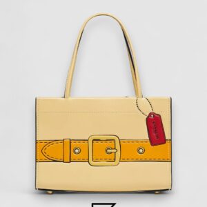 Coach Cashin Carry Tote 20 With Trompe L'oeil Print – Style No. C9813 - Image 1
