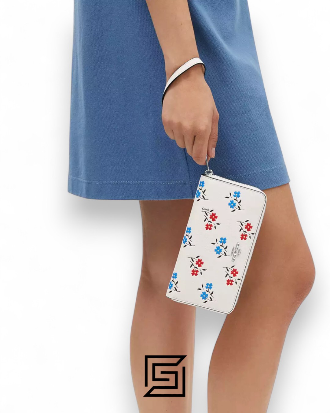 ⁦Coach Long Zip Around Wallet in Floral Print White Style No. CT919⁩ - الصورة ⁦3⁩