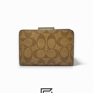 Coach Medium Corner Zip Wallet In Signature Canvas Green Style No. C0082 - Image 2
