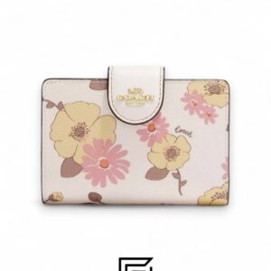 ⁦Coach Medium Corner Zip Wallet With Floral Cluster Print Chalk Style No. CH734⁩ - الصورة ⁦1⁩