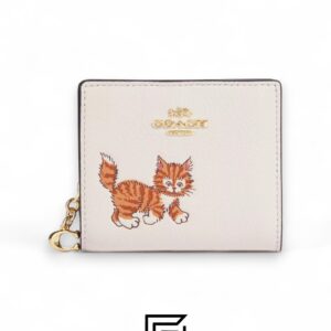 ⁦Coach Snap Wallet With Dancing Kitten – Style No. CC472⁩ - الصورة ⁦1⁩