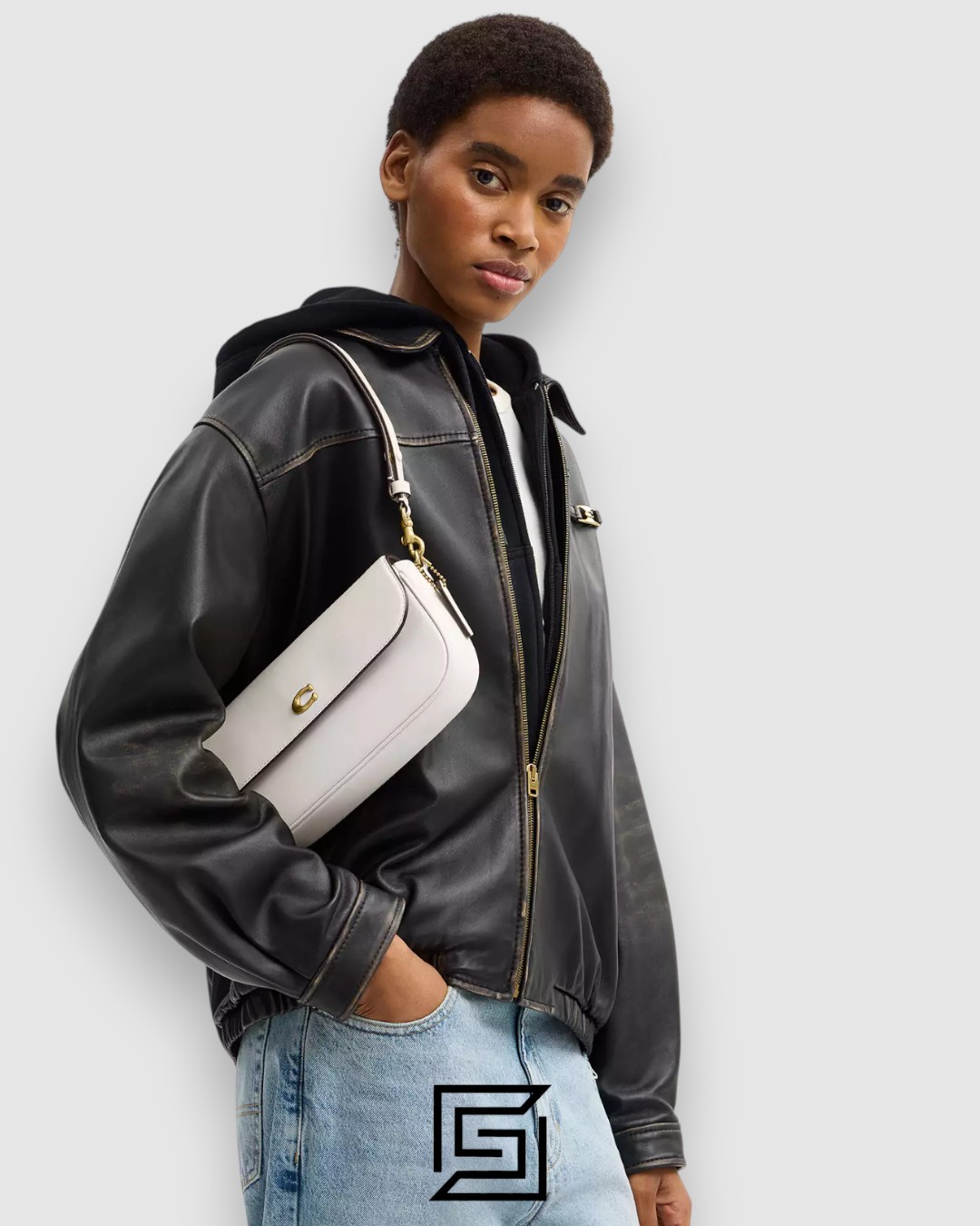 ⁦Coach Brook Flap Chain Bag White Style CAN90⁩ - الصورة ⁦9⁩