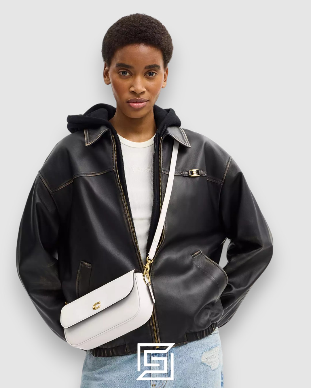⁦Coach Brook Flap Chain Bag White Style CAN90⁩ - الصورة ⁦7⁩