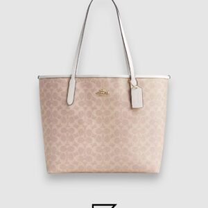 ⁦Coach City Tote Bag In Signature Canvas Khaki Style Number 5696⁩ - الصورة ⁦1⁩