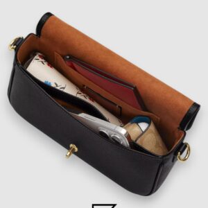 ⁦Coach Hadley Shoulder Bag in Refined Pebble Leather Black – CY683⁩ - الصورة ⁦3⁩