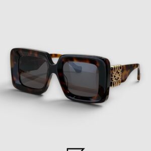 LW40176U  Sunglasses - Image 3