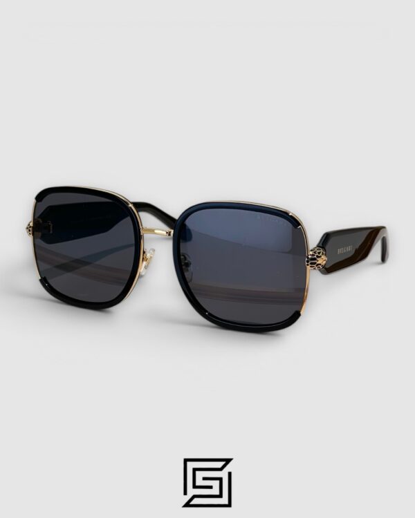 BV40070U Sunglasses