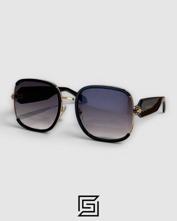 BV40070U Sunglasses