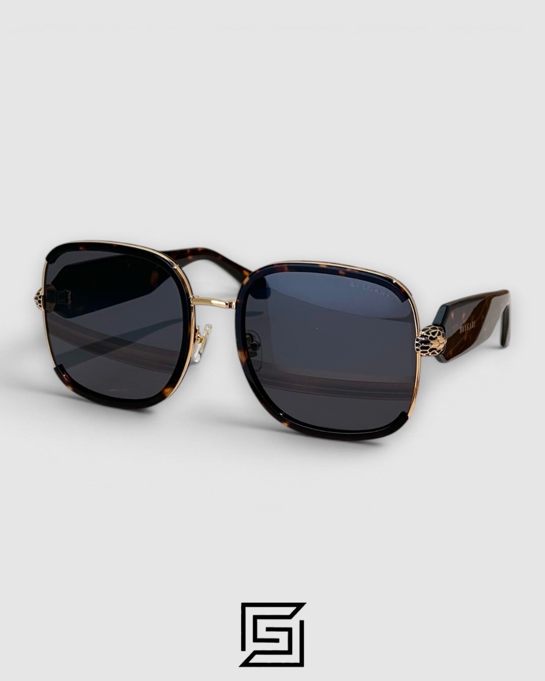 BV40070U Sunglasses - Image 3