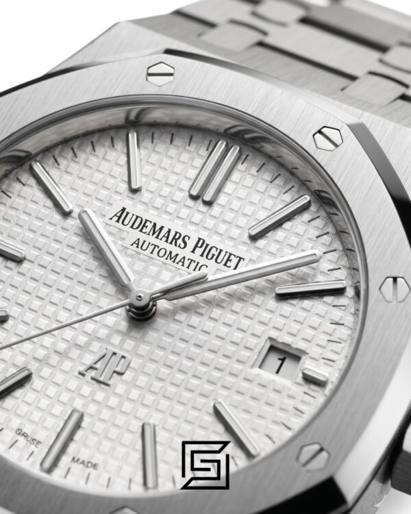 Royal Oak WF0851 Automatic Stainless Steel 316 with White Flat Tapisserie Dial
