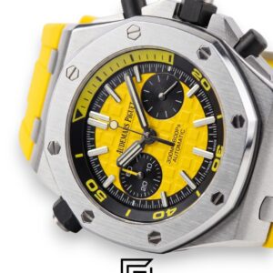 Royal Oak OffShore WF0851 Quartz 2 Counters Rubber Yellow - Image 2